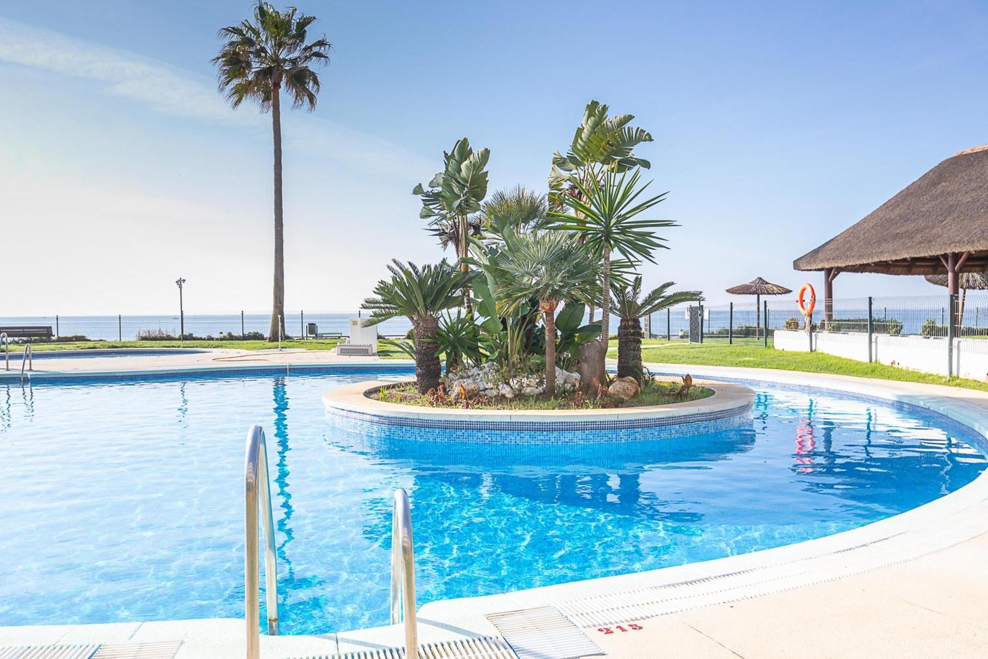 Mi Capricho Beach Front Sea View & Pool - Happy Rentals Sitio de Calahonda Exteriér fotografie